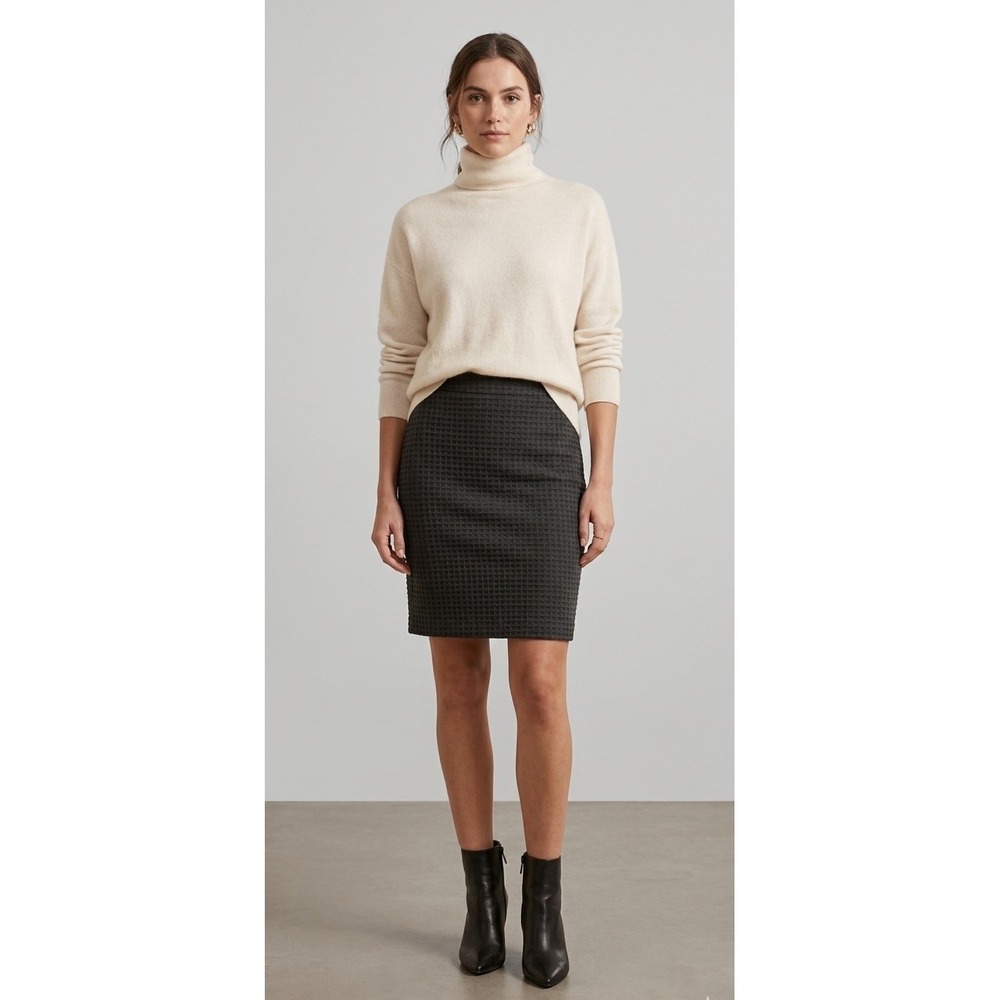 Banana Republic Pencil Skirt Women's 2 Black Textured Knee Length Career Office‎